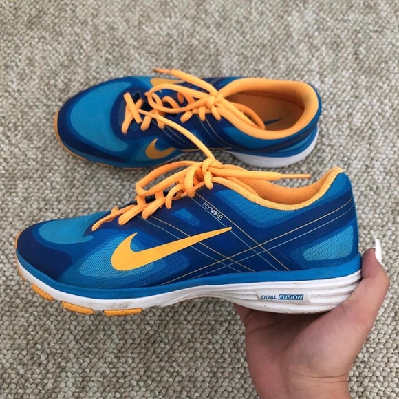 Nike Shoes - 🌸Nike running shoes🌸